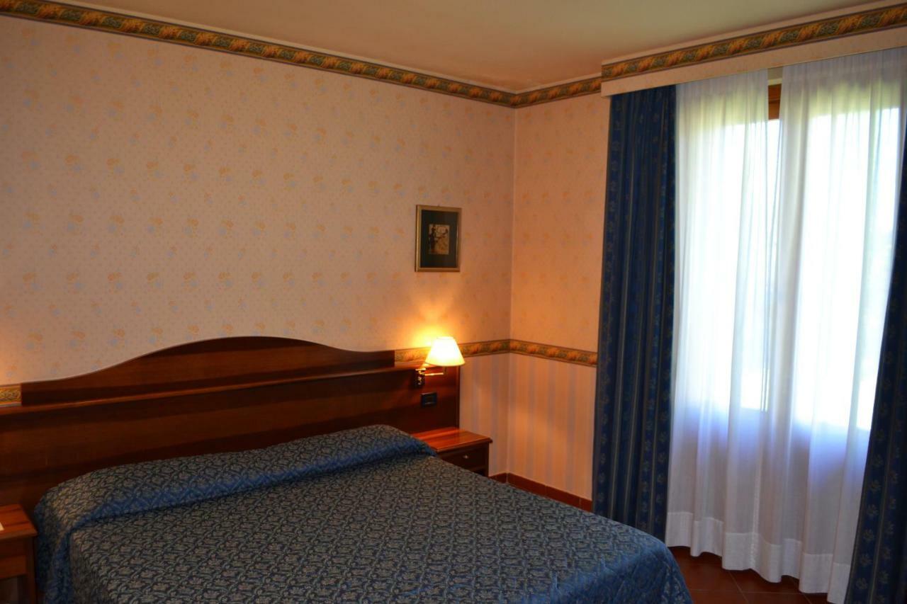 Ariotto Village Terruggia Luaran gambar